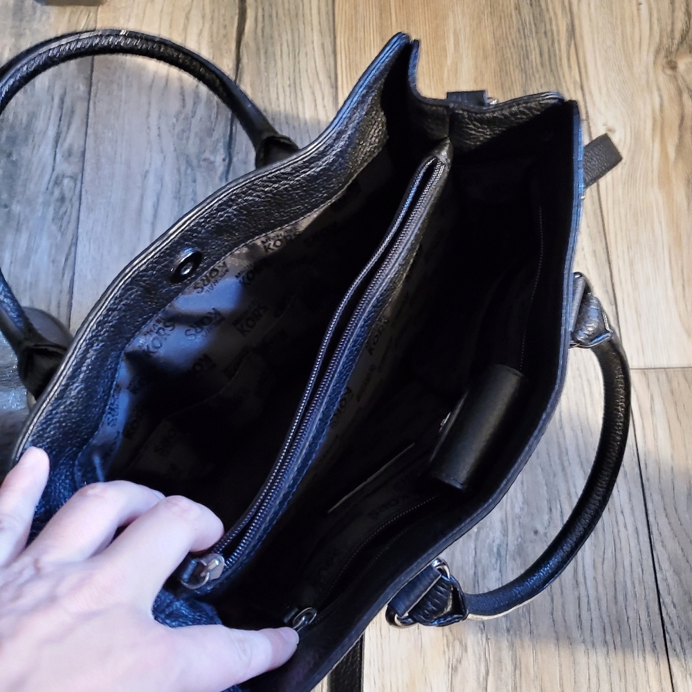 Purse - Picture 4 of 5